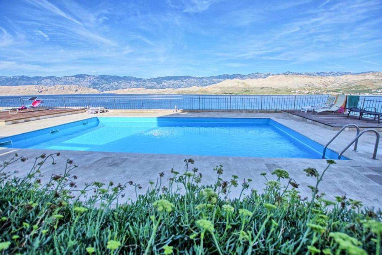 Sea View & Pool Studio Pag Town Exterior foto